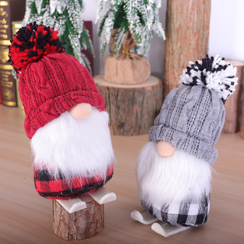 Cute Christmas Ski Doll Ornaments – Adorable Cloth Decorations for the Holidays