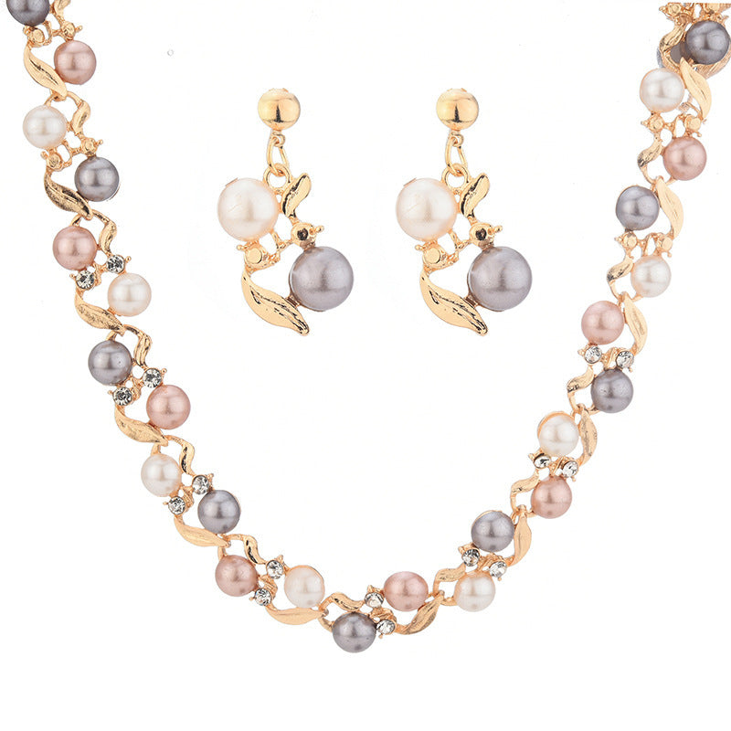 Chic Necklace and Earrings Set: Versatile Women's Jewelry