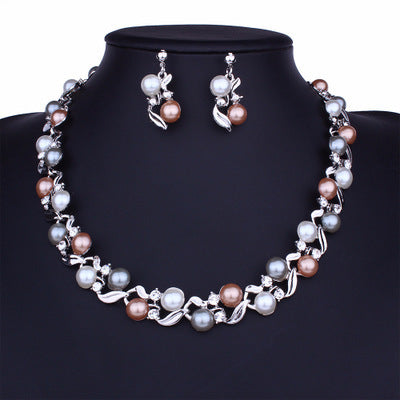 Chic Necklace and Earrings Set: Versatile Women's Jewelry