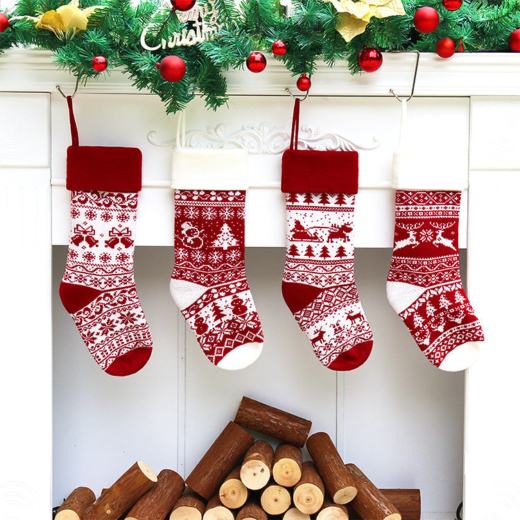 Knitted Christmas Stockings – Festive Designs Featuring Santa, Snowmen, and More