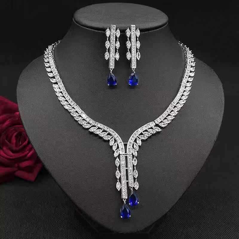 Water Drop Zircon Necklace Jewelry Set Flower Earrings Two-Piece Set